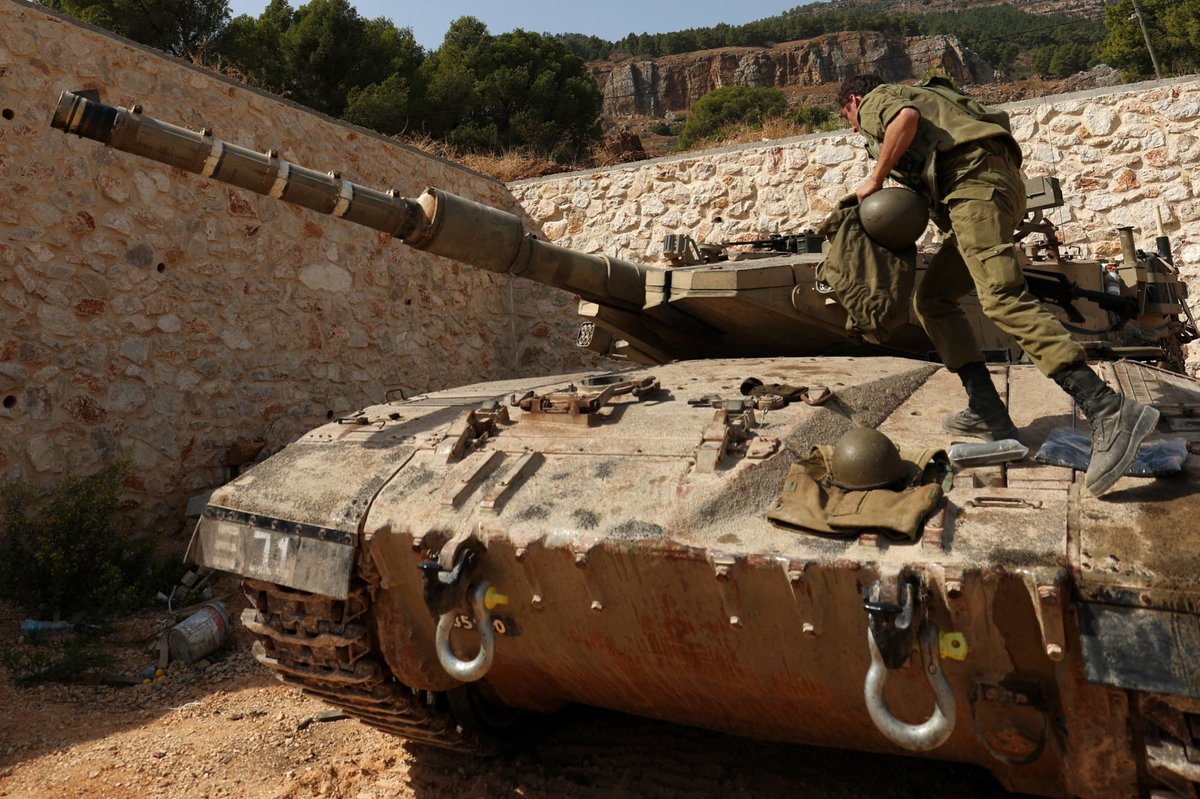إسرائيل تستهدف خلية مسلحة ومنصة للصواريخ جنوب لبنان