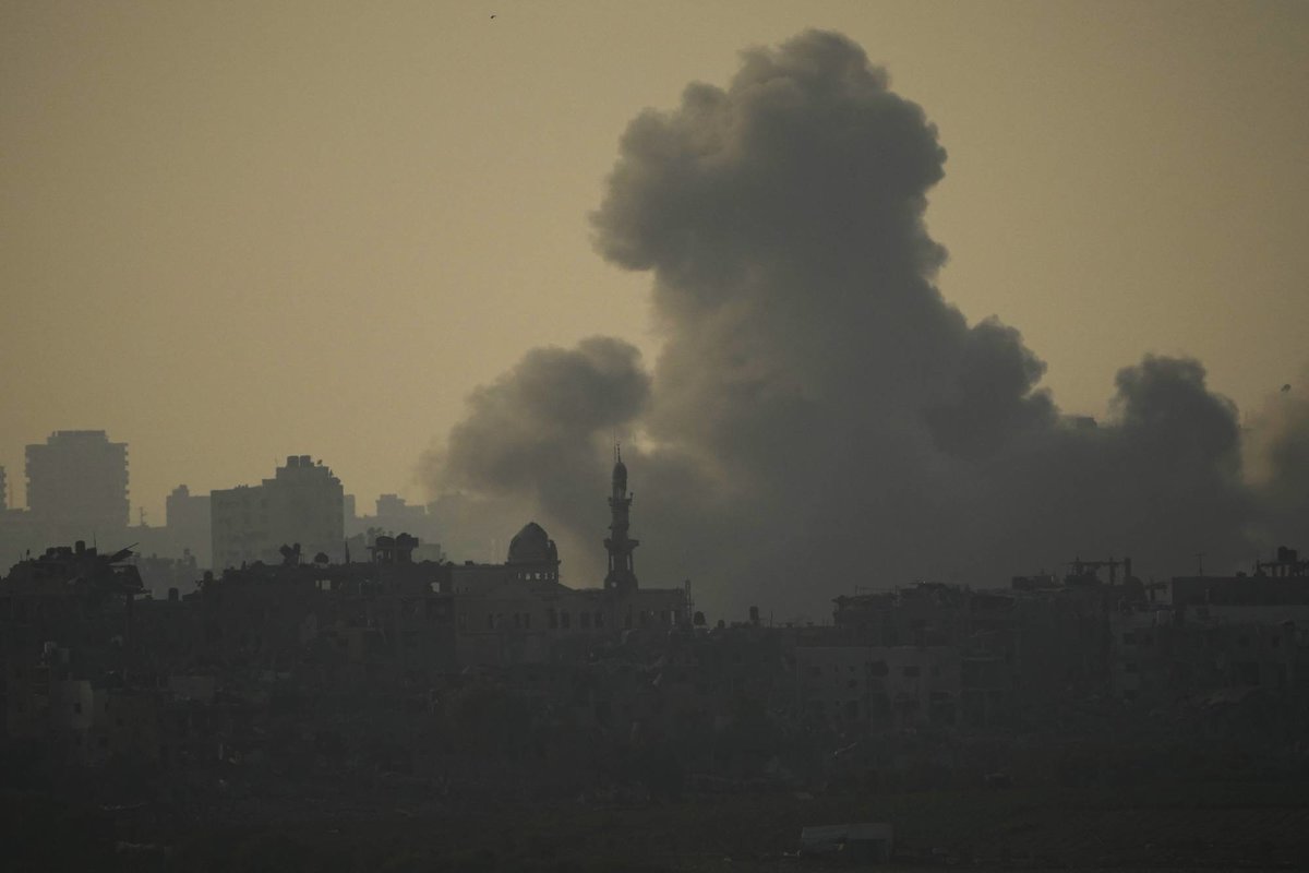 عشرات القتلى بينهم أطفال في قصف إسرائيلي على قطاع غزة